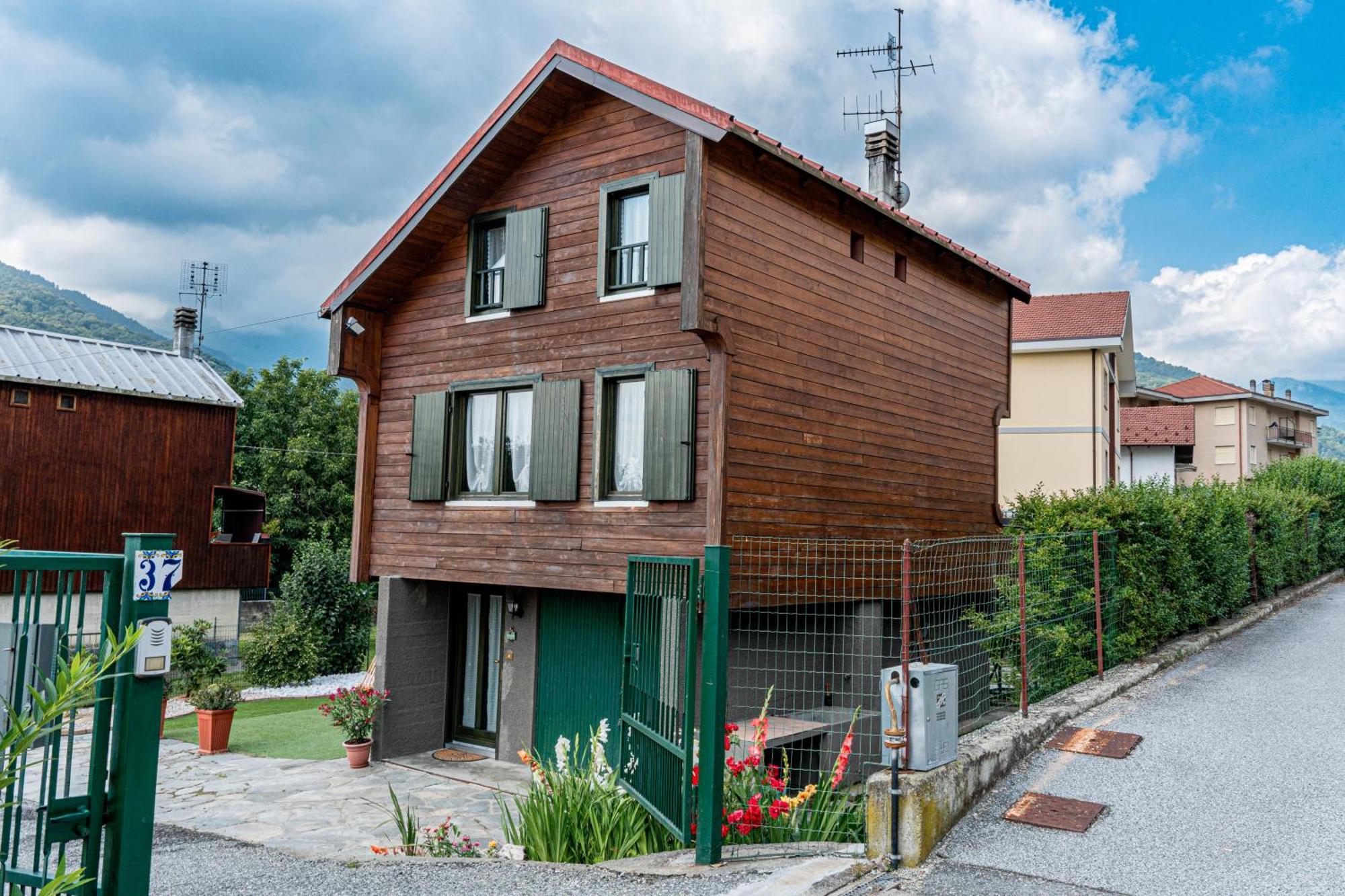 Woodhouse Paesana Villa Exteriör bild
